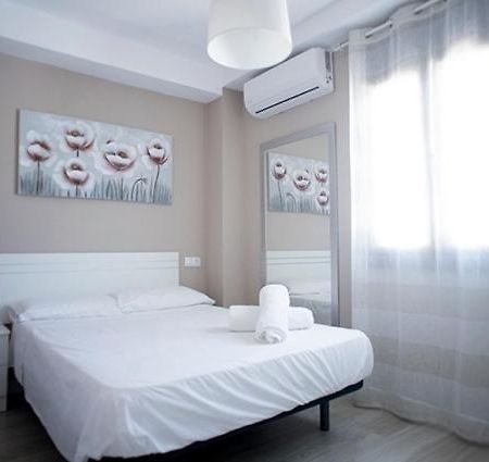 Apartamento Jardines De Cuenca รอนดา ภายนอก รูปภาพ