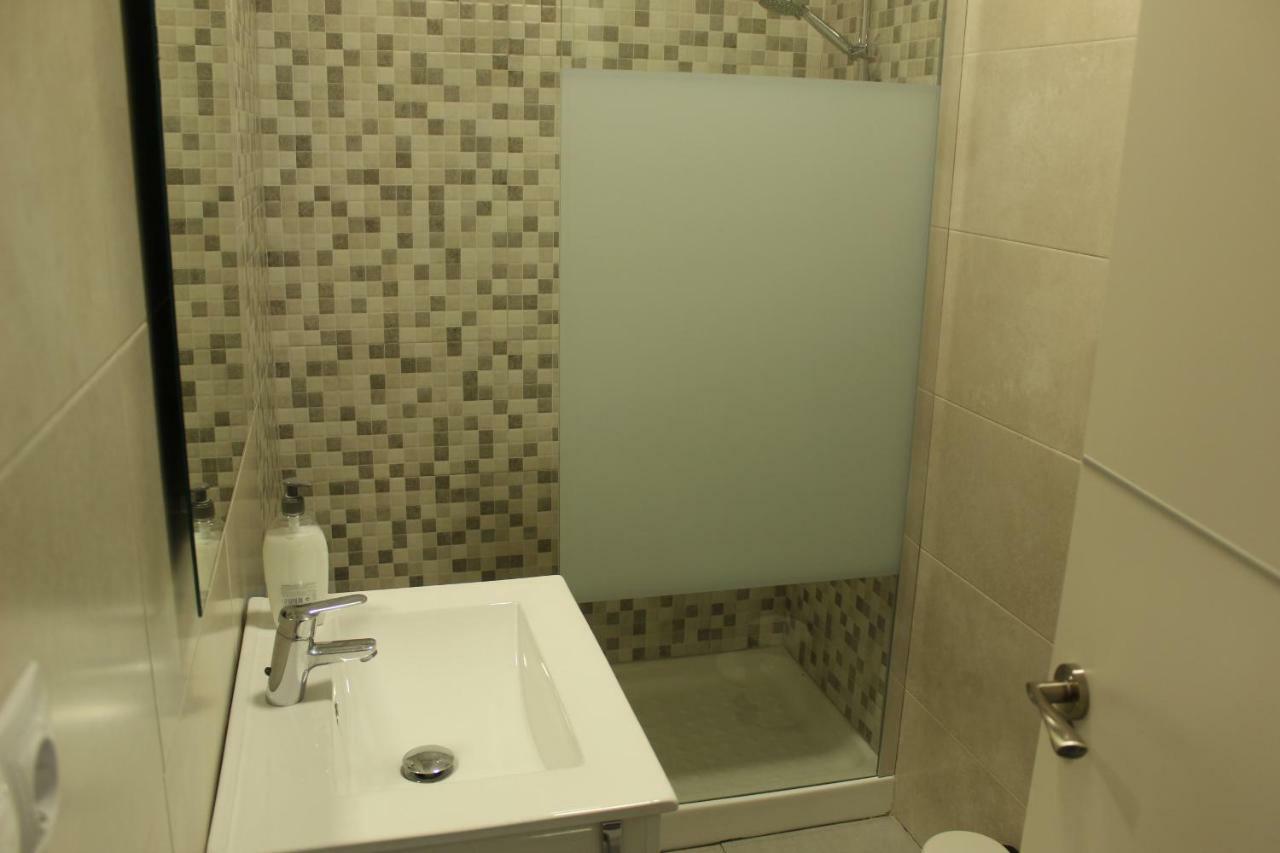 Apartamento Jardines De Cuenca รอนดา ภายนอก รูปภาพ