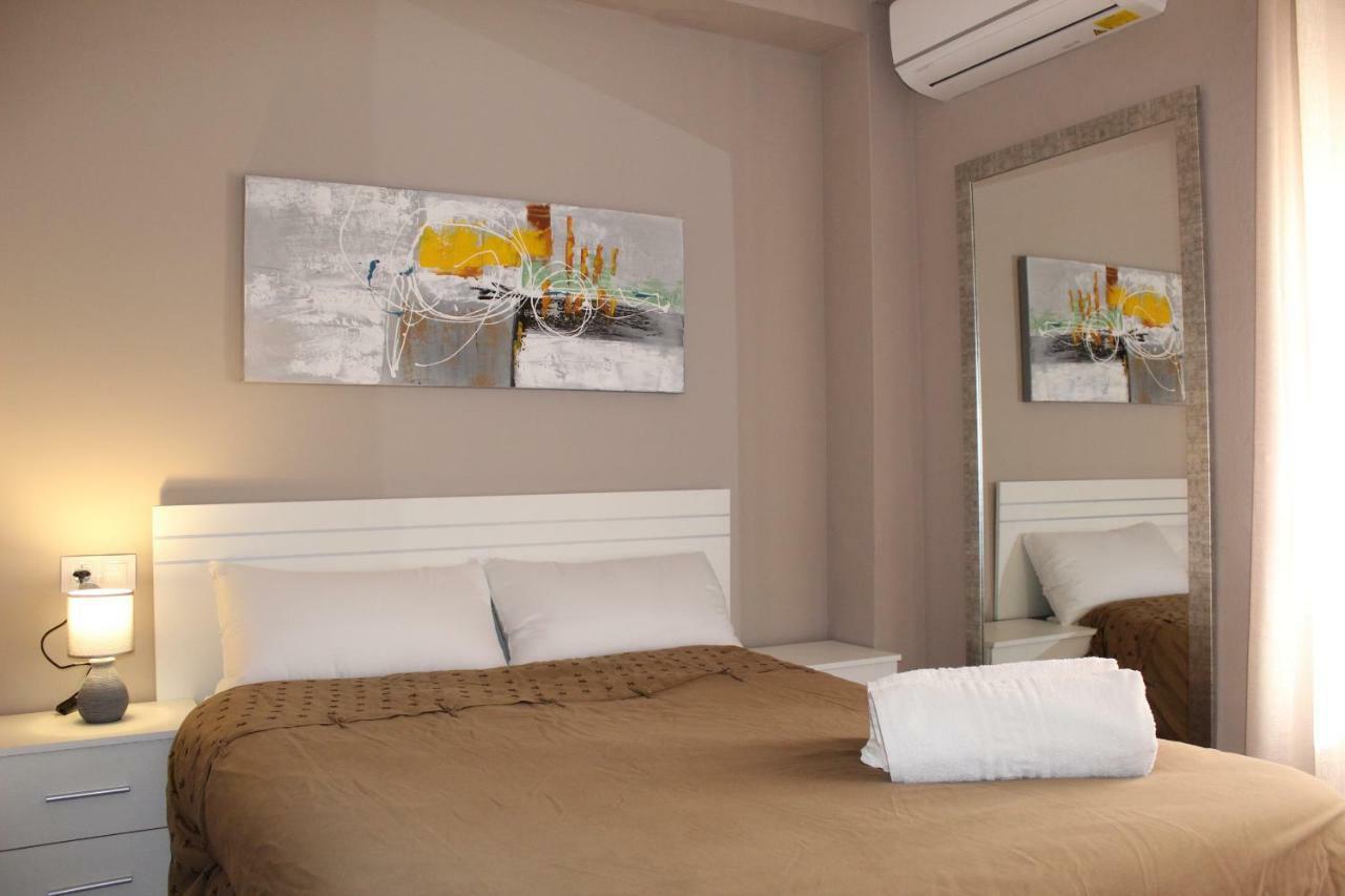 Apartamento Jardines De Cuenca รอนดา ภายนอก รูปภาพ